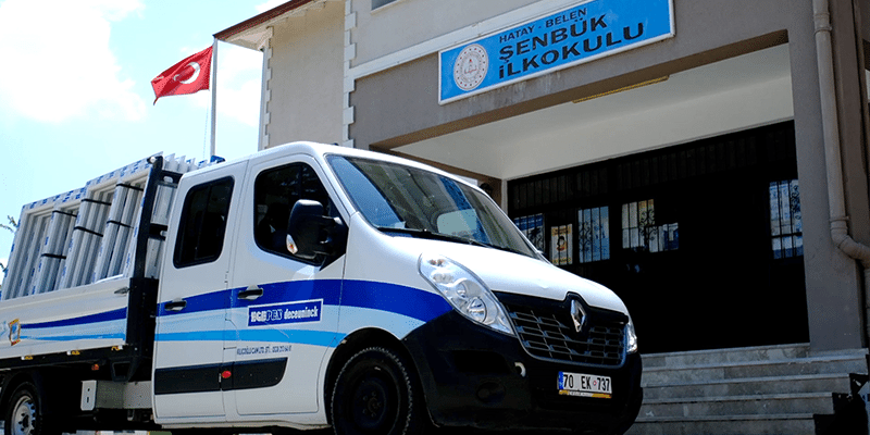 Egepen Deceuninck’ten geleceğe açılan proje: Cumhuriyet'in 100. yılında deprem bölgesindeki 100 okulun penceresini yeniliyor